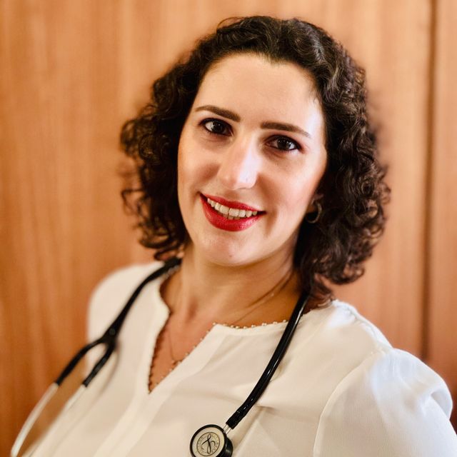 Fernanda Favali Kruger, Pediatra São Paulo