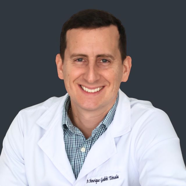 Henrique Gobbi Tótola, Urologista Vitória