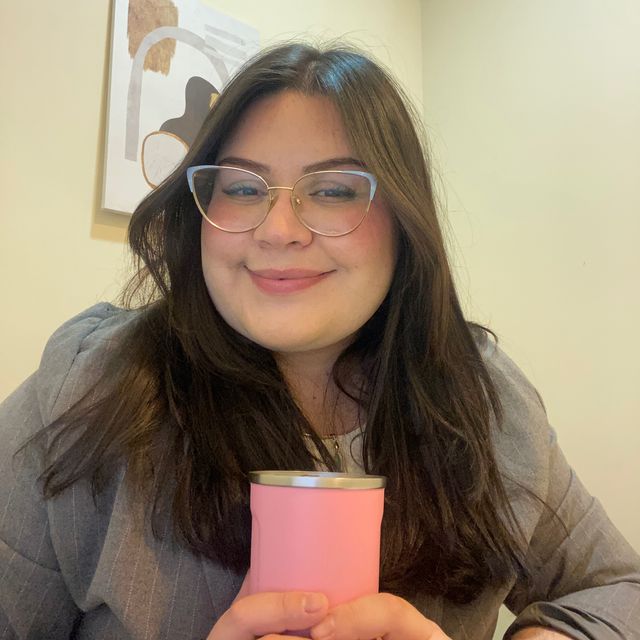 Angie  Hernández Brell , Psicólogo Concepción