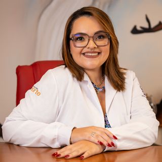 Ampliar imagem: Ana Clara de Castro Menezes, Psicólogo Votorantim