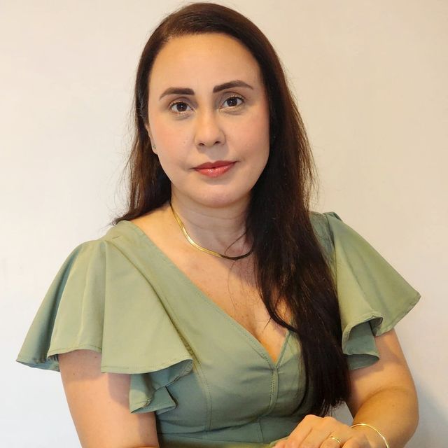 Lívia Pires, Psicólogo Teresópolis