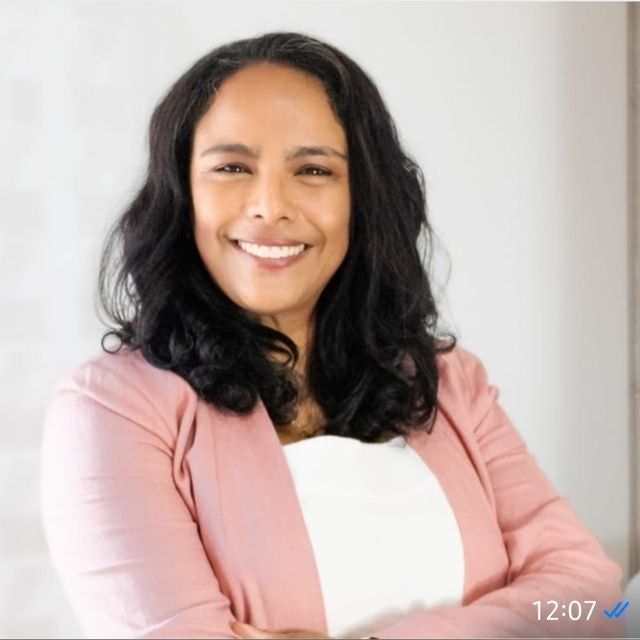 Marcia Moura, Ginecologista Recife