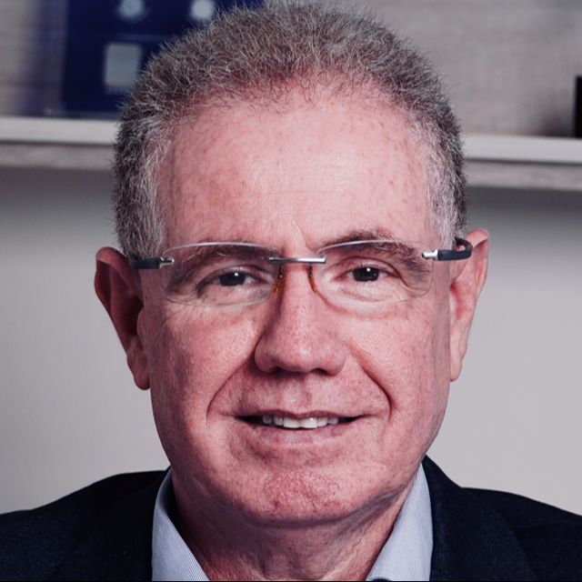 José Roman, Angiologista Rio de Janeiro