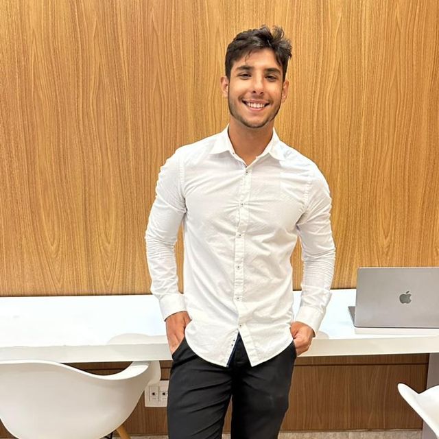 Lucas Vilela, Psicólogo Brasília
