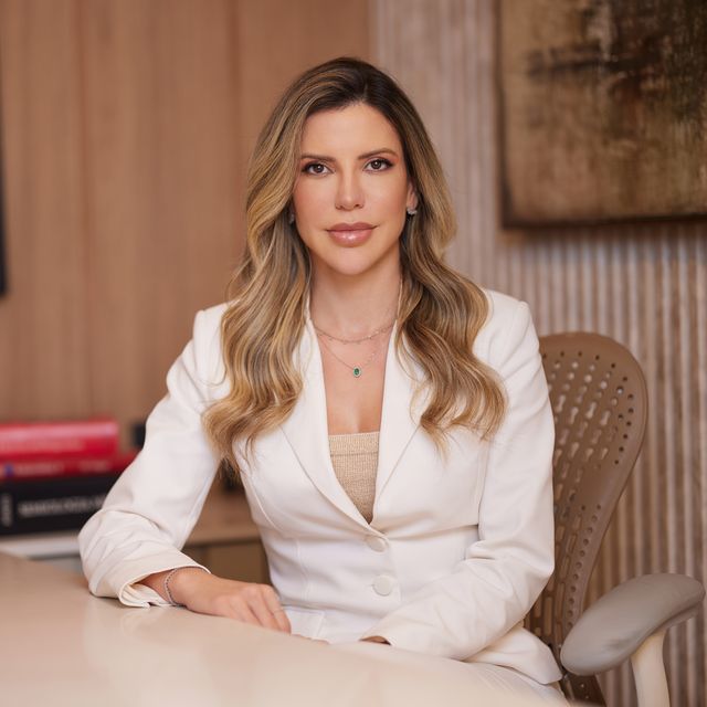 Luanna Portela, Dermatologista Brasília
