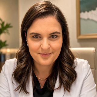 Juliana Arrais Guerra, Gastroenterologista Curitiba