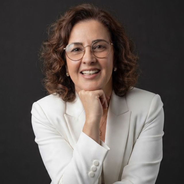 Vanuza Cunha, Dentista Recife