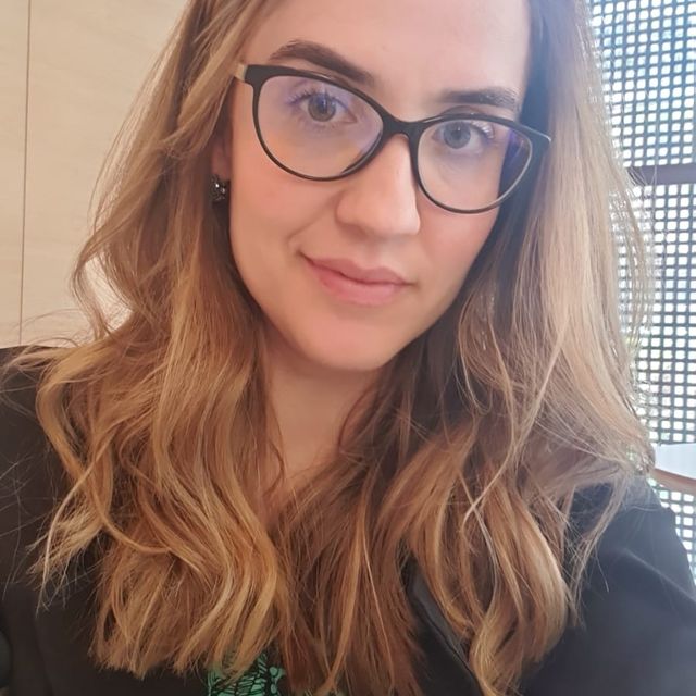 Taís da Costa Calheiros Medeiros, Psicólogo Londrina