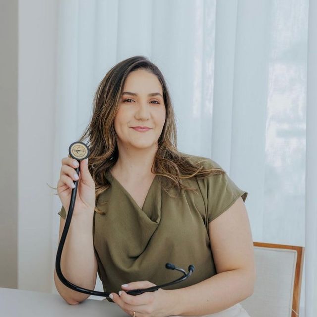 Camila Motta Venturin, Cardiologista Ribeirão Preto