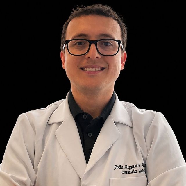 João Augusto Argenton ., Cirurgião vascular Itapema