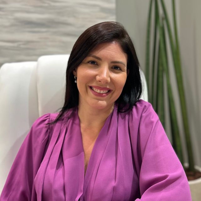 Gabriela Carvalho, Nutricionista Santos