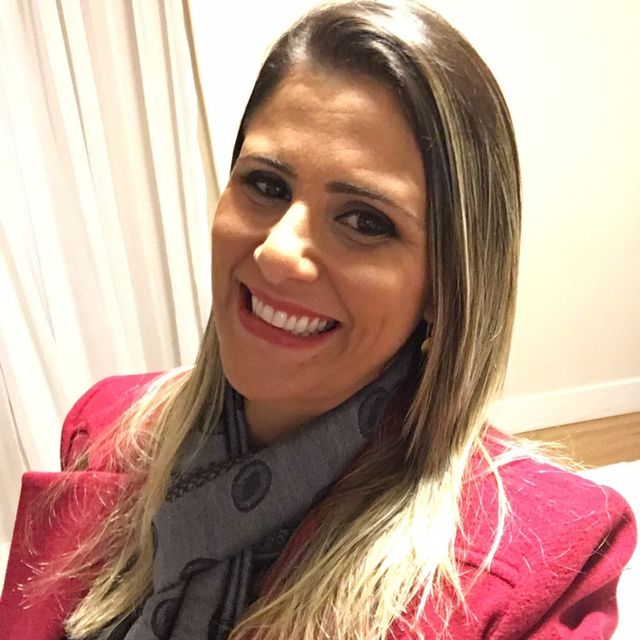 Roberta  Assis, Psiquiatra Rio de Janeiro