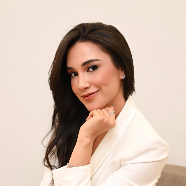 Mariany Rezende, Dermatologista Montes Claros