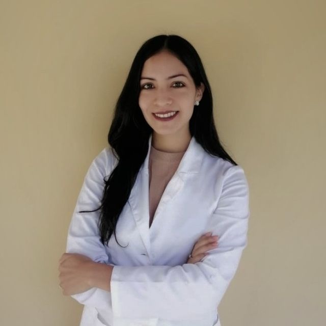 Laura  Valdez, Nutricionista Lima
