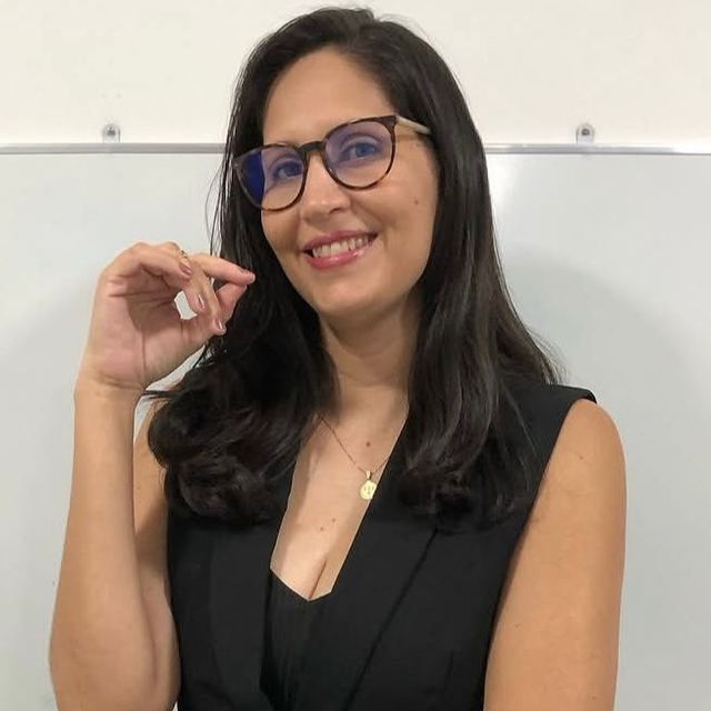 Danúbia Daniela Reis, Psicólogo Camaçari