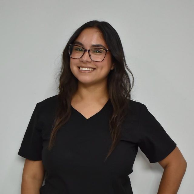 Fabiola Martínez Pastén, Dentista Iquique
