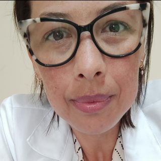 Dra. Camila Rodrigues dos Santos