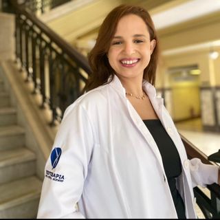 Ampliar imagem: Fernanda Marcos, Fisioterapeuta São Paulo