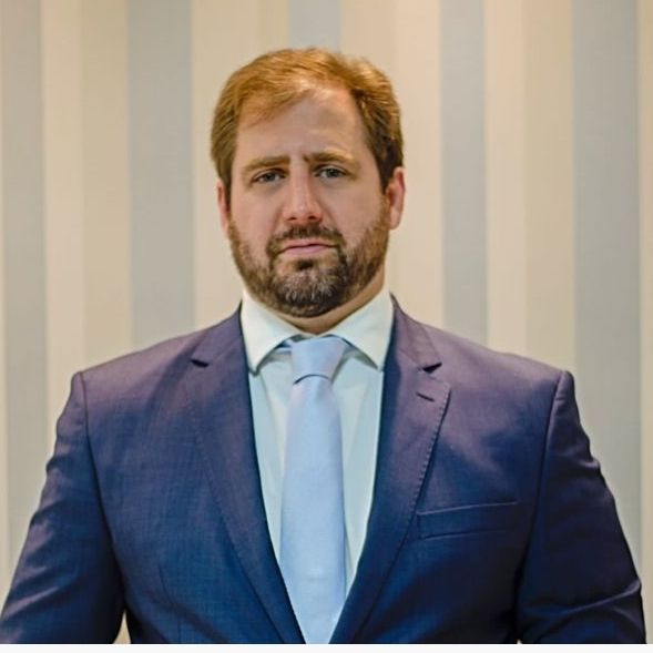 Mariano Ebram Fiore, Neurocirurgião Taubaté