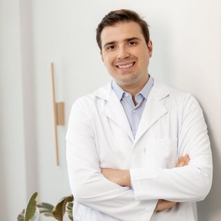 Dr. Alexandre Foratto