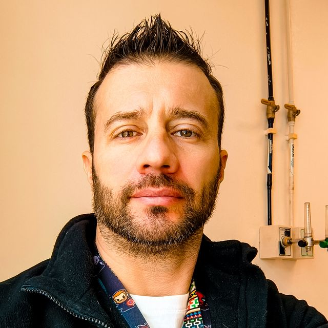 Omar Andrés Méndez García, Kinesiólogo Linares