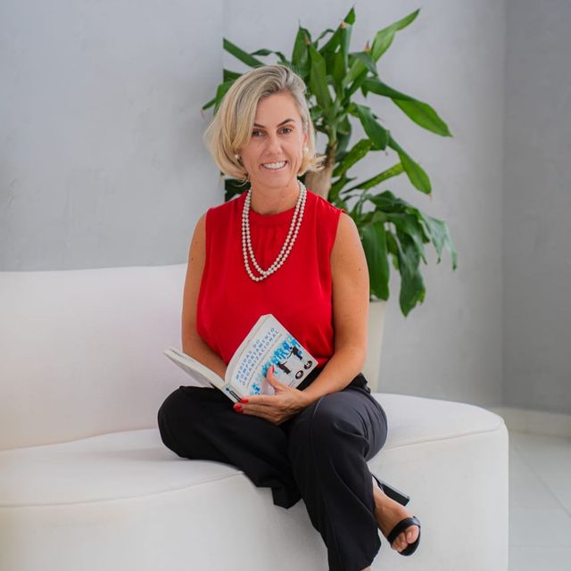 Fernanda Bortoluzzi, Psicólogo Farroupilha