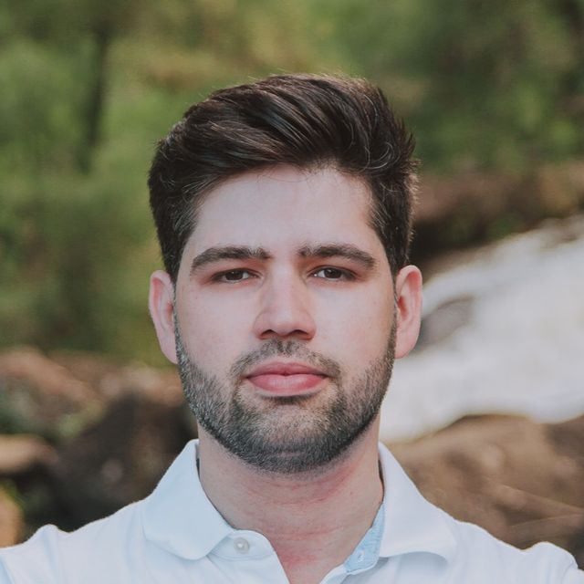 José Celso  Jardim Neto , Ortopedista - Traumatologista Itajubá