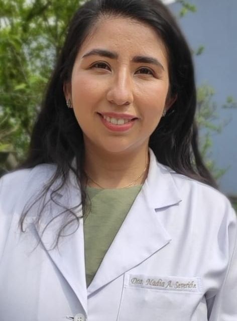 Nadia Alejandra Severiche, Médico Acupunturista Ribeirão Pires