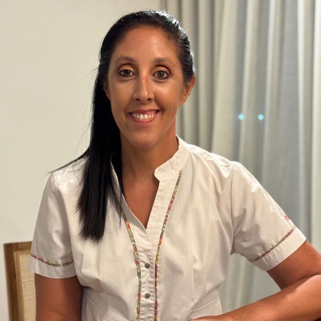 Corina  Librande , Odontólogo Carlos Casares