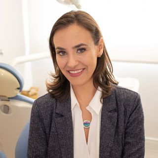 Dra. Caroline Dall Agnol Rossi