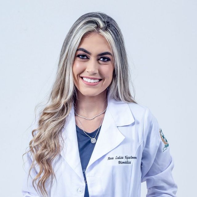 Ana  Luiza Nascimento, Especialista em Biomedicina Belo Horizonte