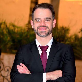 Dr. Ricardo Henrique De Rizzo