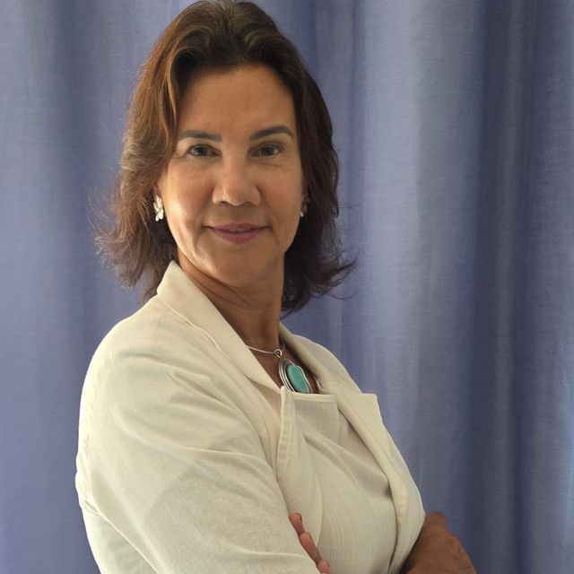 Mônica Ribeiro, Fonoaudiólogo Niterói