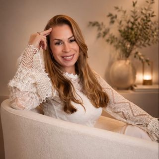 Camila Pizzo, Terapeuta complementar Bauru