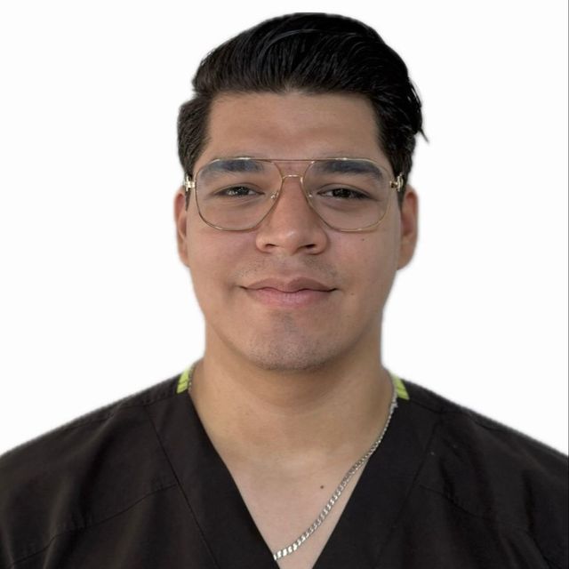 David Fernando Robledo Alvarez, Médico general Cali