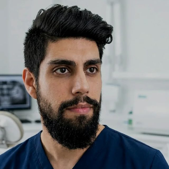 Karim Dacaret, Dentista Concepción