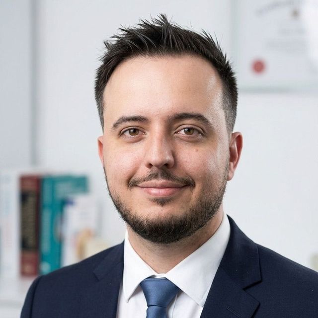 Gustavo Pizzocaro Gomez, Oftalmologista São Paulo
