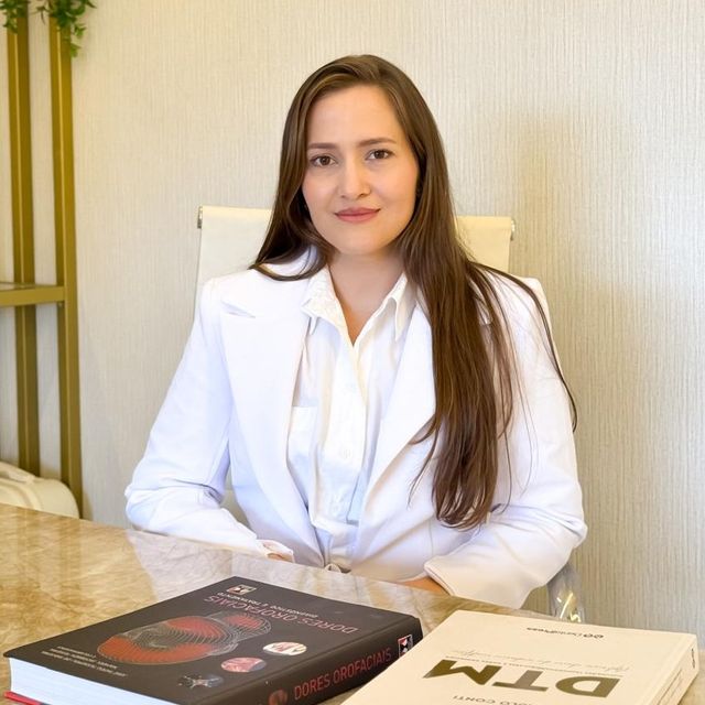 Samilla Braga, Dentista Fortaleza