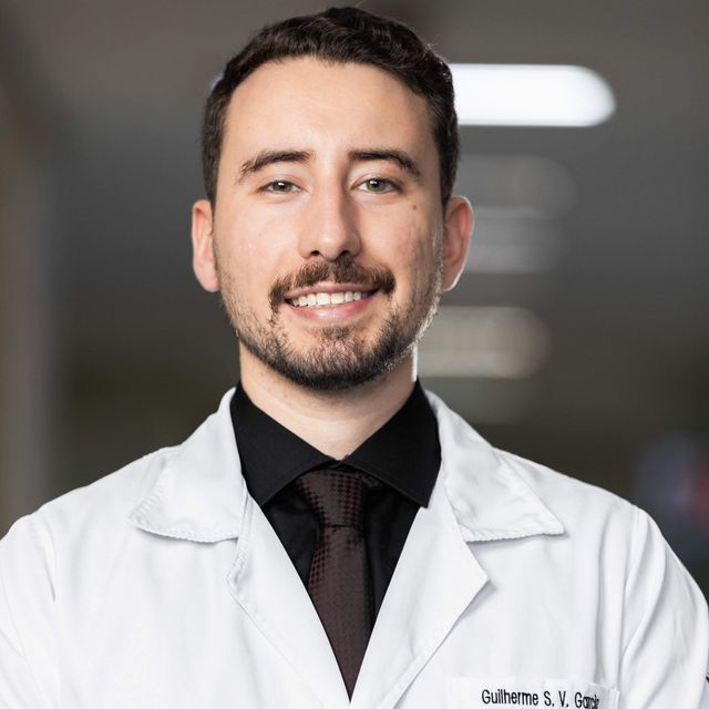 Guilherme Stapasolla Vargas Garcia, Ginecologista Curitiba