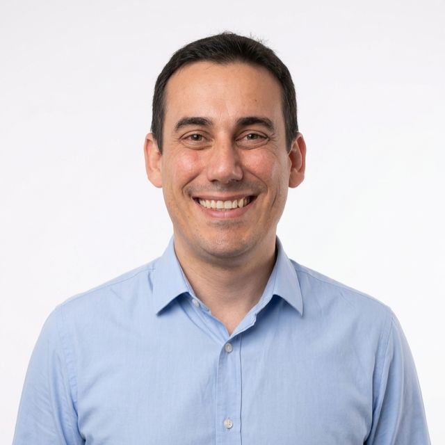 Roberto Valdivia Rey, Psicólogo Surco