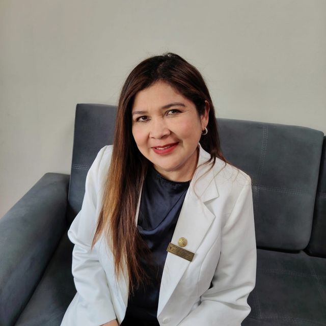 Eddy Lozano, Psicólogo Cusco