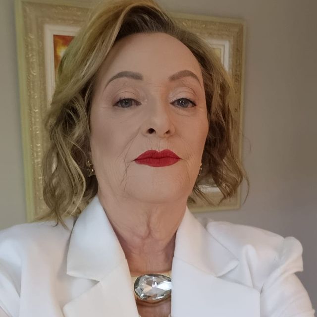 Maria da Conceição André Cosendey, Oftalmologista Vila Velha