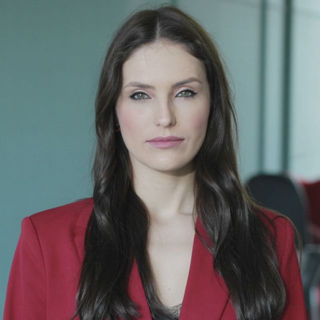 Caroline Kroeff, Cirurgião plástico São Paulo