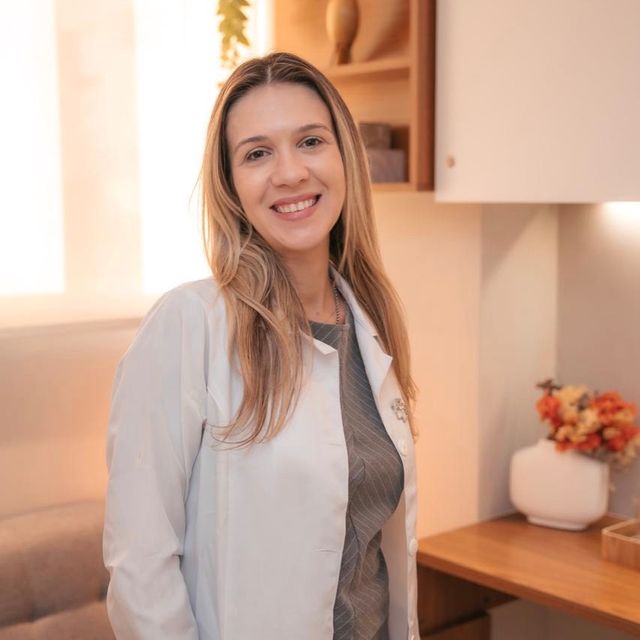 Rafaela Mouta Cavalcante, Psiquiatra Rio de Janeiro