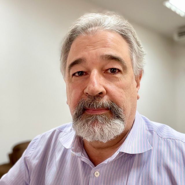 Luciano Espirito Santo, Psicanalista Brasília