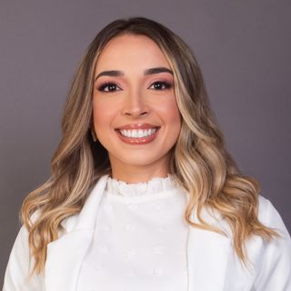 Dra. Eloisa  Gomes Rosário Monteiro Teixeira