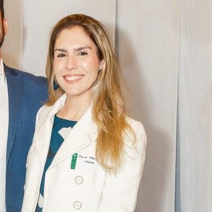 Paula B. Araujo Guarinello, Coloproctologista Nova Friburgo