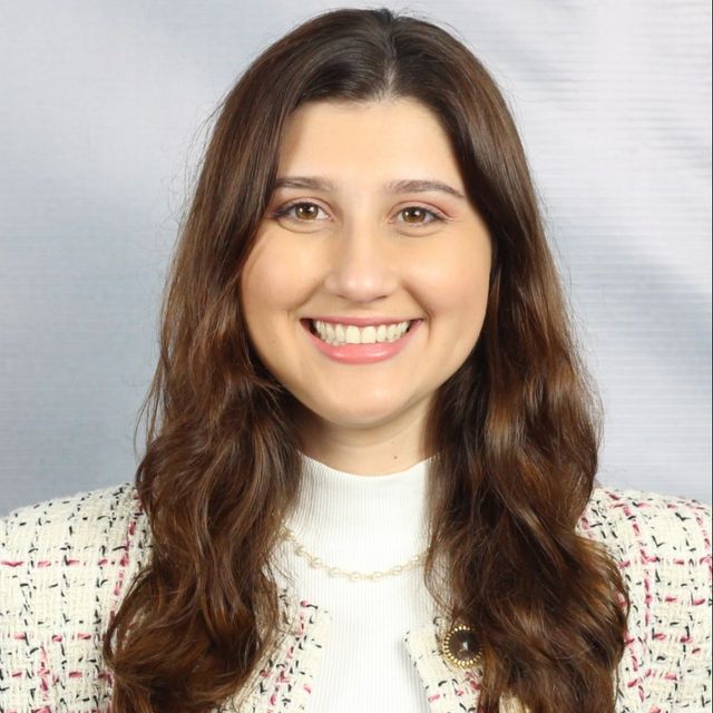 Alessandra Libardi Martinez, Cirurgião buco-maxilo-facial Sorocaba