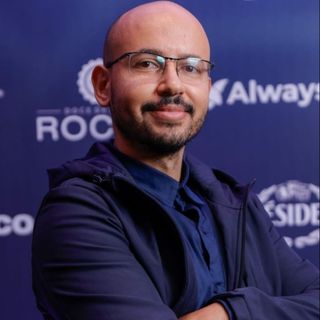 Dr. Henrique de Aquino