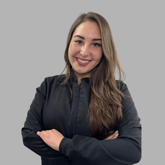 Javiera Mura, Dentista Santiago